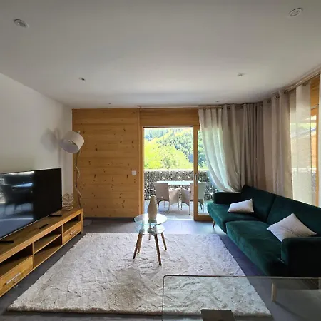 De 2 Pieces En Montagne Val dʼIlliez