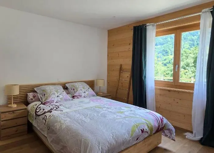 De 2 Pieces En Montagne Daire Val dʼIlliez